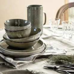 Maisons Du Monde Bols, Tasses Et Mugs Bol En Grès Vert - Lot De 2 -Bols, tasses et mugs Soldes Boutique bol en gres vert 1000 1 25 216751 2