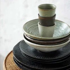 Madam Stoltz Bols, Tasses Et Mugs Lot De 4 Tasses En Céramique Multicolore -Bols, tasses et mugs Soldes Boutique lot de 4 tasses en ceramique multicolore 1