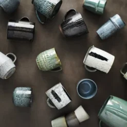 Madam Stoltz Bols, Tasses Et Mugs Mug En Céramique Blanc Et Bleu -Bols, tasses et mugs Soldes Boutique mug en ceramique blanc et bleu 2