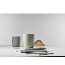 Zone Denmark Bols, Tasses Et Mugs Mugs Thermos En Porcelaine Beige Clair - Lot De 2 -Bols, tasses et mugs Soldes Boutique mugs thermos en porcelaine beige clair lot de 2 3